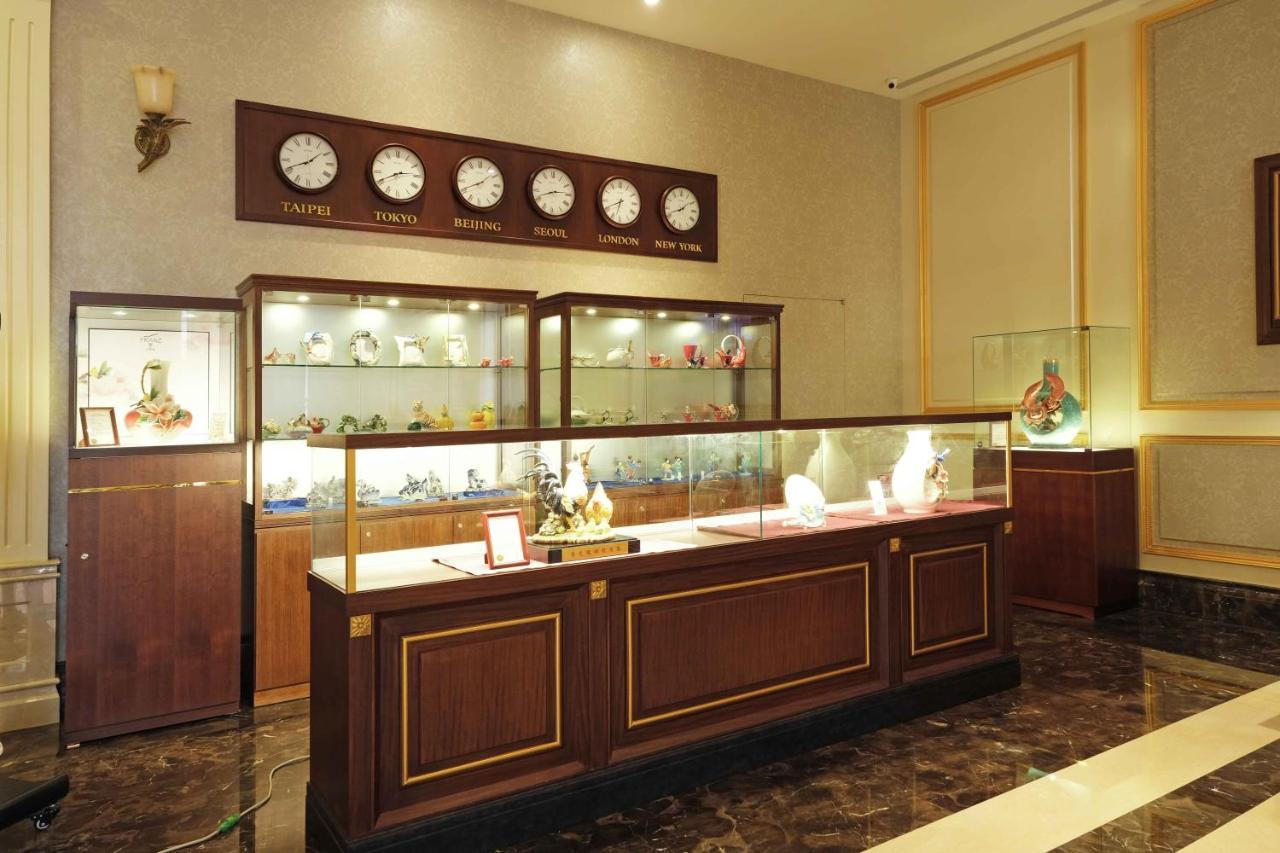 Fushin Hotel Taipei Xizhi Экстерьер фото